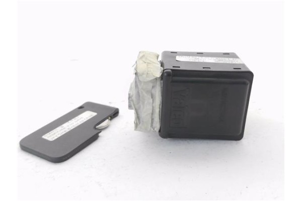 Recambio de modulo electronico para renault scenic ii (jm) 1.9 dynamique referencia OEM IAM 8200033233  