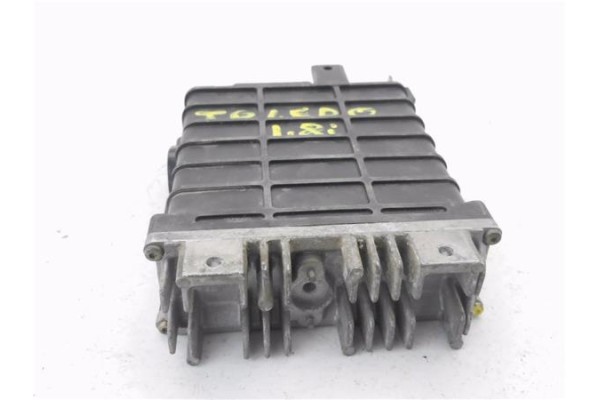 Recambio de centralita para seat toledo (1l) 1.8 base referencia OEM IAM 443907403G 280000739 