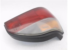 Recambio de piloto trasero izquierdo para nissan sunny berlina (n14) 1.4 lx referencia OEM IAM 3525E+16  