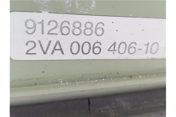 Recambio de piloto trasero derecho para volvo serie 960 berlina/familiar 2.5 24v berlina referencia OEM IAM 9126861 9126886 