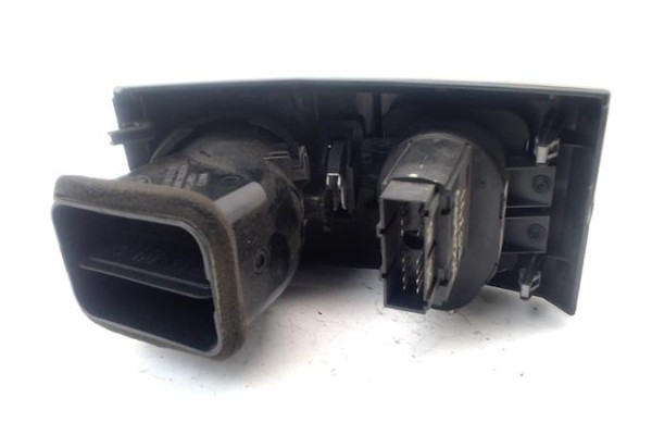Recambio de conmutador luces para land rover discovery 2.7 td referencia OEM IAM YUD501460PVJ  