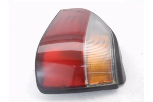 Recambio de piloto trasero derecho para nissan sunny berlina (n14) 1.4 lx referencia OEM IAM B655062C00  