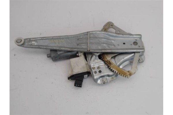 Recambio de elevalunas electrico trasero derecho para toyota corolla (e12) referencia OEM IAM   