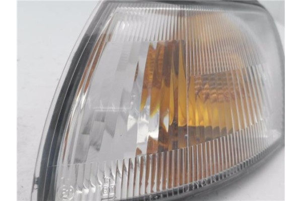 Recambio de intermitente delantero izquierdo para toyota carina (t19) 2.0 i (st191) referencia OEM IAM E1101952  
