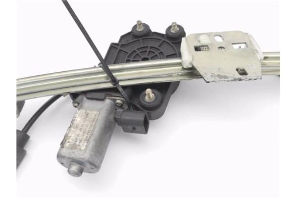 Recambio de elevalunas electrico delantero izquierdo para fiat seicento (187) 1.1 (187axb, 187axb1a) referencia OEM IAM 4651290 