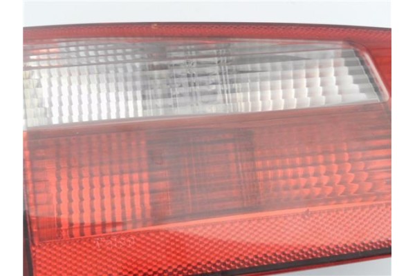 Recambio de piloto porton trasero izquierdo para renault laguna ii (xgo) 1.9d dci (120) referencia OEM IAM 8200002475 23460102 
