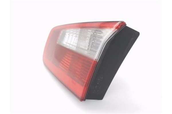 Recambio de piloto porton trasero derecho para renault laguna ii (xgo) 1.9d dci (120) referencia OEM IAM 8200002476 23460202 