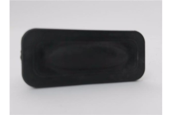Recambio de pulsador porton para renault clio iii 1.5 dci (br17, cr17) referencia OEM IAM 8200385515  