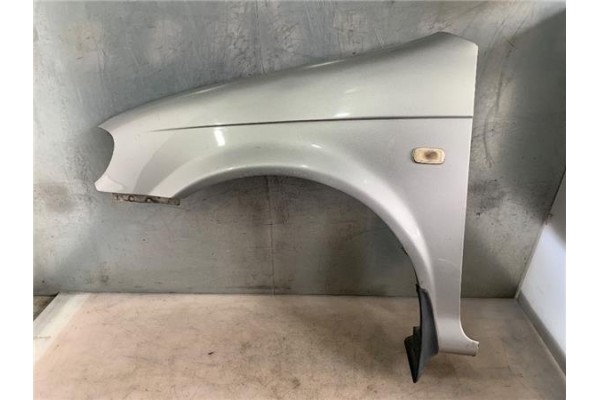 Recambio de aleta delantero izquierda para kia carnival 2.9 td referencia OEM IAM   