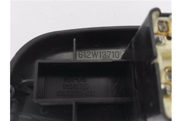 Recambio de mando elevalunas delantero izquierdo para chevrolet kalos 1.2 se referencia OEM IAM 621W04750  