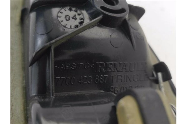 Recambio de manilla int. puerta trasero izquierda para renault clio ii (xbo) 1.5d dci 80cv referencia OEM IAM 7700423887  