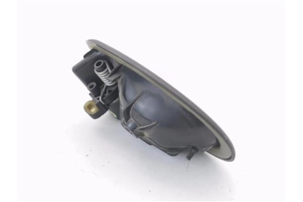 Recambio de manilla int. puerta trasero derecha para renault clio ii (xbo) 1.5d dci 80cv referencia OEM IAM 7700423888  