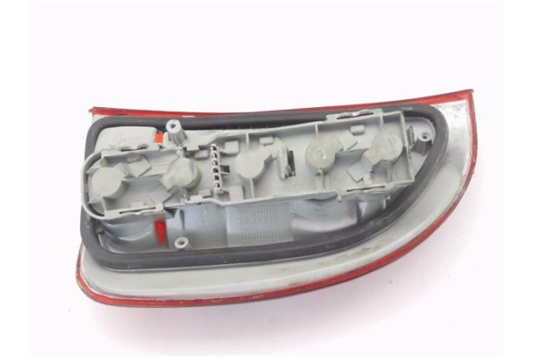 Recambio de piloto trasero izquierdo para opel corsa b 1.2 top (e) referencia OEM IAM 014421906LR  