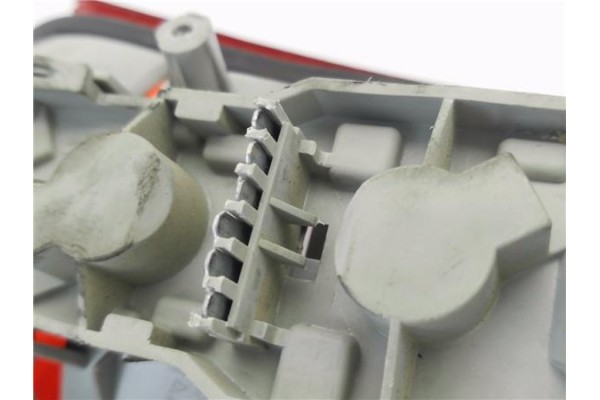 Recambio de piloto trasero izquierdo para opel corsa b 1.2 top (e) referencia OEM IAM 014421906LR  