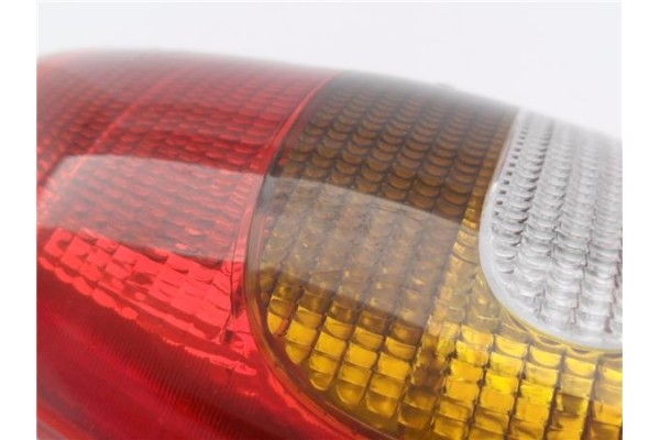 Recambio de piloto trasero izquierdo para opel corsa b 1.2 top (e) referencia OEM IAM 014421906LR  