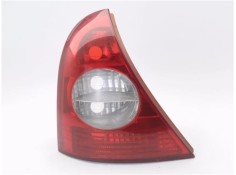 Recambio de piloto trasero izquierdo para renault clio ii (xbo) 1.5d dci 80cv referencia OEM IAM 8200071413  
