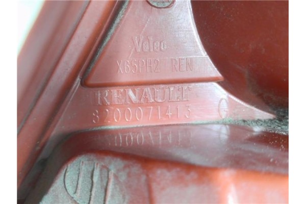 Recambio de piloto trasero izquierdo para renault clio ii (xbo) 1.5d dci 80cv referencia OEM IAM 8200071413  