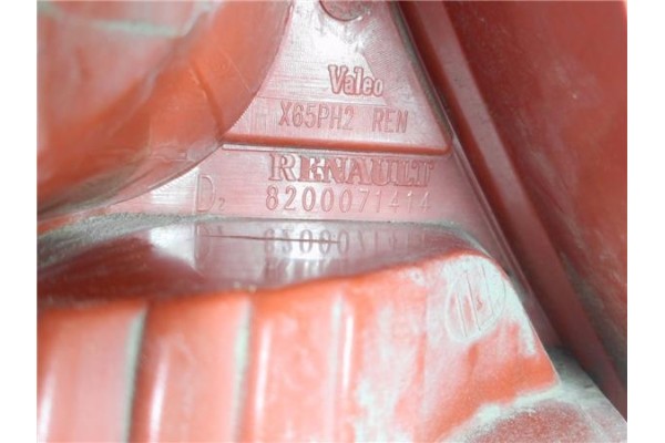 Recambio de piloto trasero derecho para renault clio ii (xbo) 1.5d dci 80cv referencia OEM IAM 8200071414  