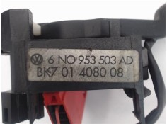 Recambio de mando limpiaparabrisas para volkswagen polo iv (9n1) referencia OEM IAM BK701408008  