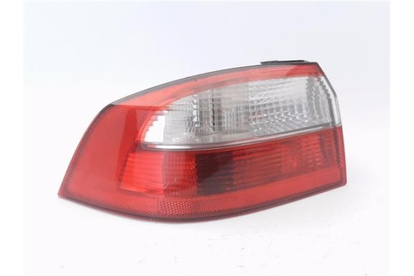 Recambio de piloto trasero izquierdo para renault laguna ii (xgo) 1.9d dci (120) referencia OEM IAM 8200002473 23450102 