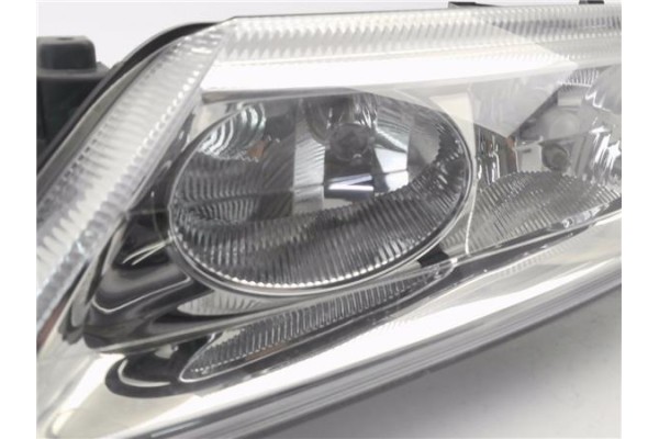 Recambio de faro delantero izquierdo para renault laguna ii (xgo) 1.9d dci (120) referencia OEM IAM 7701048927 89004939 
