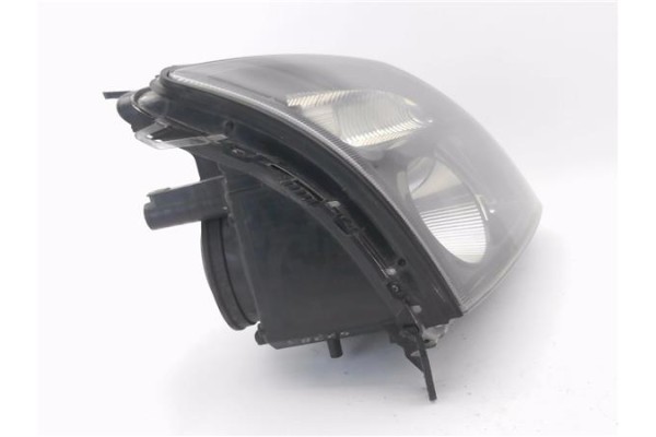 Recambio de faro delantero dcho para opel vectra c berlina 2.2 dti 16v referencia OEM IAM 15588800  