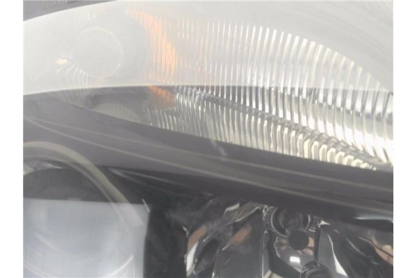 Recambio de faro delantero dcho para opel vectra c berlina 2.2 dti 16v referencia OEM IAM 15588800  