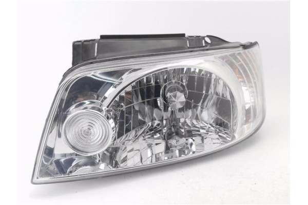 Recambio de faro delantero izquierdo para hyundai matrix (fc) 1.5 crdi referencia OEM IAM E137559  