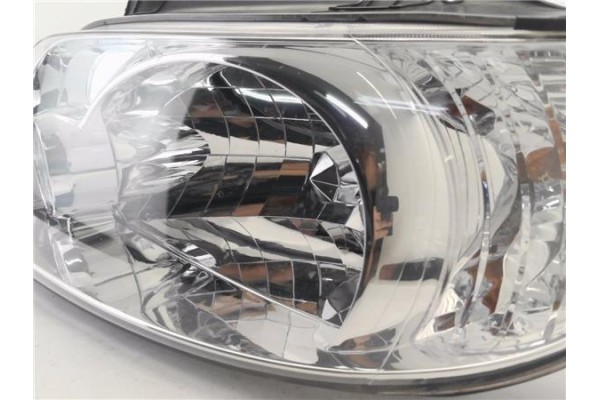 Recambio de faro delantero izquierdo para hyundai matrix (fc) 1.5 crdi referencia OEM IAM E137559  