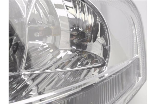 Recambio de faro delantero izquierdo para citroen c3 1.4 hdi referencia OEM IAM 085521117L  