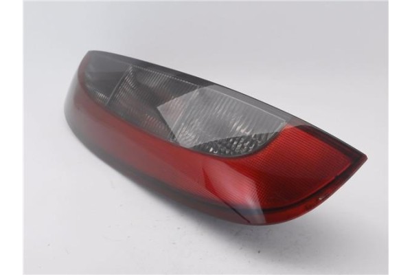 Recambio de piloto trasero izquierdo para opel corsa c 1.7 dti referencia OEM IAM 9114336 89302171 