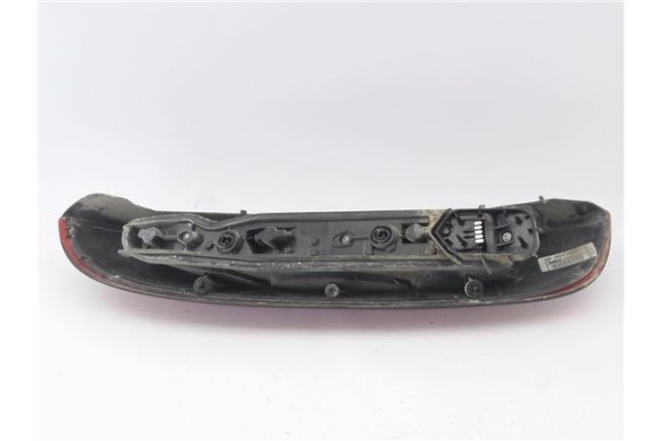 Recambio de piloto trasero derecho para opel corsa c 1.7 dti referencia OEM IAM 9114337 89302181 