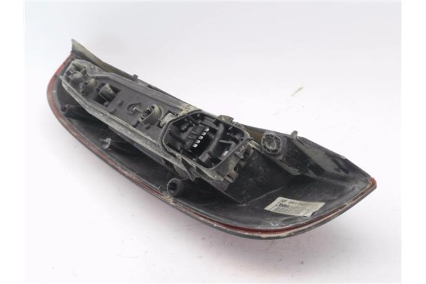 Recambio de piloto trasero derecho para opel corsa c 1.7 dti referencia OEM IAM 9114337 89302181 