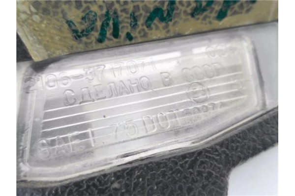 Recambio de piloto matricula trasero izquierdo para lada niva (2121/21213/21214/21215/2131) 1.6 5000 referencia OEM IAM 21063717