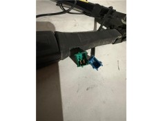 Recambio de anclaje cinturon delantero derecho para opel astra h berlina 1.7 cdti referencia OEM IAM   