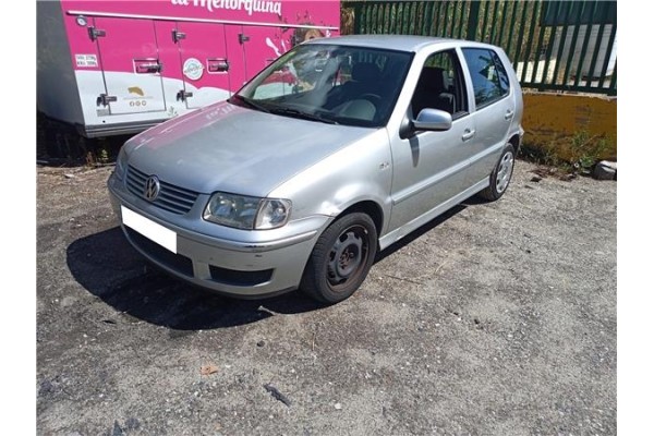 volkswagen polo iii berlina (6n2) del año 2001