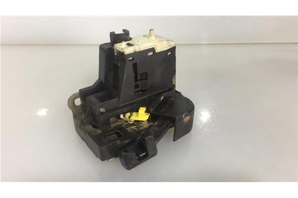 Recambio de caja mariposa aire para opel corsa b 1.6 gsi 16v referencia OEM IAM 90298126B8250 0280120316 
