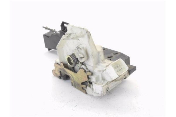 Recambio de cierre electromagnetico delantero izquierdo para ford mondeo iii (b5y) 2.0 tdci referencia OEM IAM XS41A21813DE  