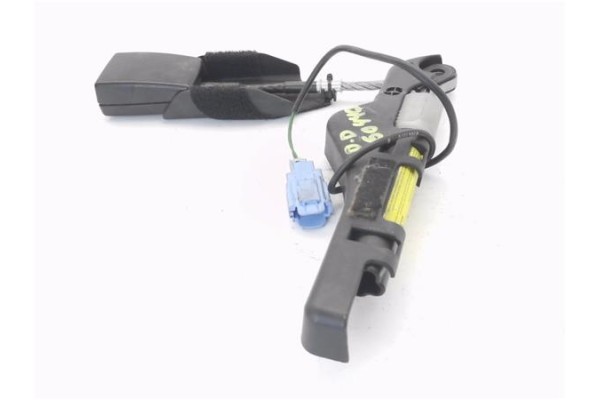 Recambio de anclaje cinturon delantero derecho para citroen c2 1.4 hdi referencia OEM IAM 9639873877 TRW33022955 