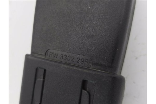Recambio de anclaje cinturon delantero derecho para citroen c2 1.4 hdi referencia OEM IAM 9639873877 TRW33022955 