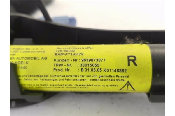 Recambio de anclaje cinturon delantero derecho para citroen c2 1.4 hdi referencia OEM IAM 9639873877 TRW33022955 