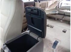 Recambio de consola para toyota land cruiser (j12) 3.0 d-4d (kdj120) referencia OEM IAM 5891060020E0  