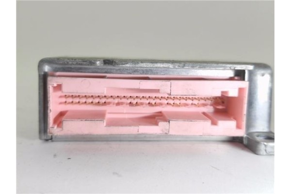 Recambio de centralita airbag para volvo v40 familiar referencia OEM IAM 30612702D  