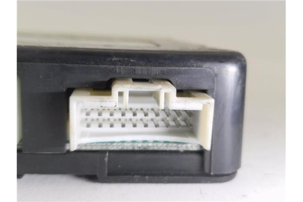 Recambio de centralita para kia carnival ii (fl) 2.9 td referencia OEM IAM OK55267720 ECUETWIS 