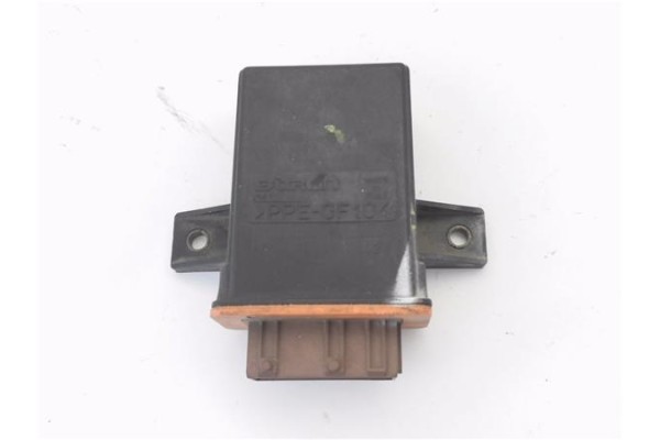 Recambio de caja precalentamiento para peugeot partner furgón (5) 1.9 d referencia OEM IAM 9631577880 PPEGF10 