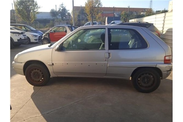 citroen saxo del año 2001