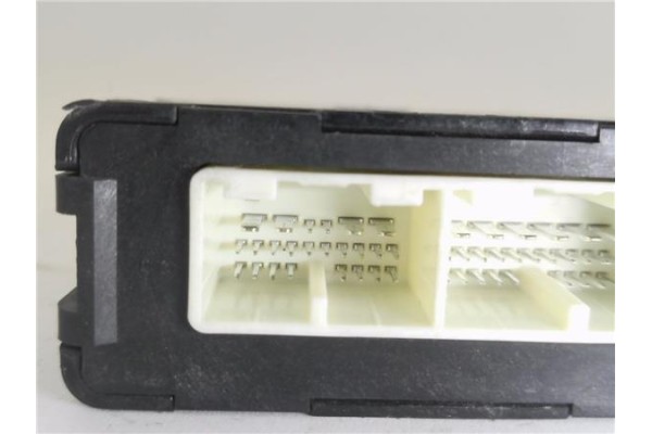 Recambio de centralita para toyota prius + (zvw40) 1.8 advance referencia OEM IAM 8953576011 791005780 