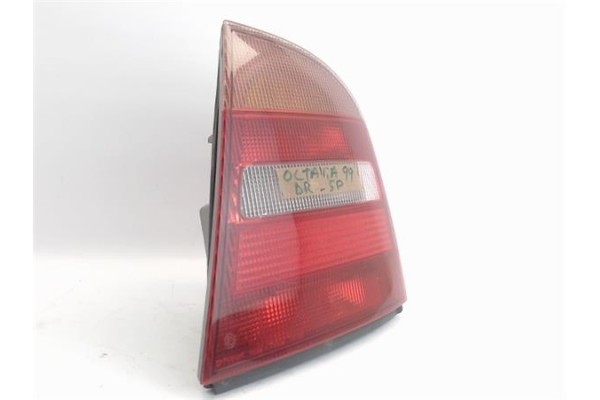 Recambio de piloto trasero derecho para skoda octavia berlina (1u2) referencia OEM IAM 1U6945112A  