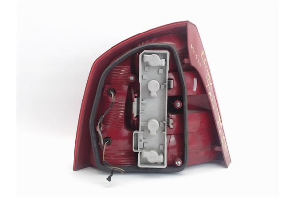 Recambio de piloto trasero derecho para skoda octavia berlina (1z3) referencia OEM IAM 1Z5945112A  