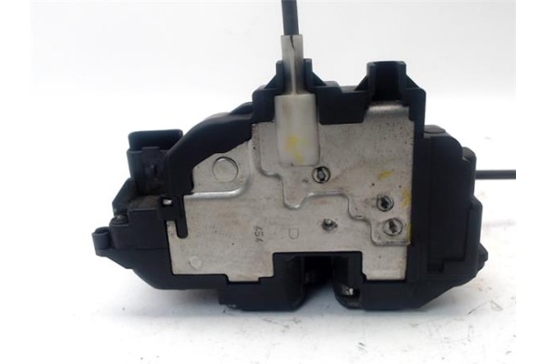 Recambio de cierre electromagnetico delantero derecho para renault modus i 1.4 (jp01, jp0j) referencia OEM IAM 8200219247  